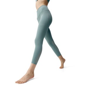 Legging Karma Salvia Green BORN Living Yoga – Legging taille haute vert sauge sculptant